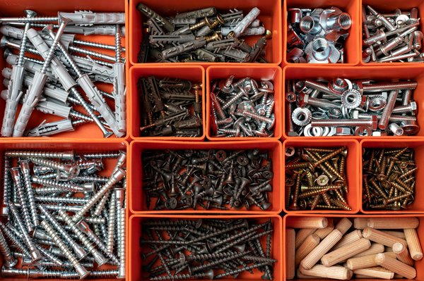 Boulon carré : votre allié pour des fixations solides et durables