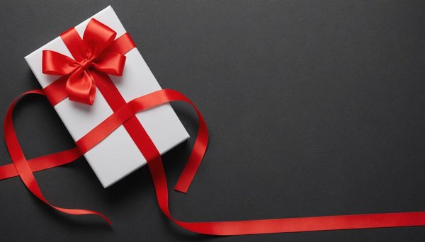 Bolduc papier uni rouge 10mmx250m : l'allié de vos emballages